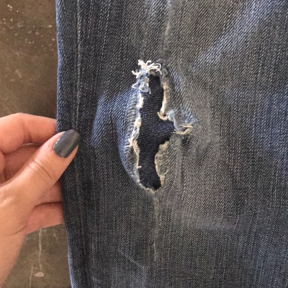 Elizabeth and James Textile Skinny Jeans - Picture 3 of 7